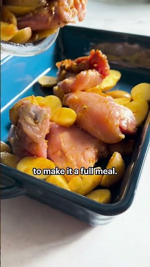 The secret ingredient in this traybake? Mango chutney!