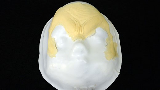 How to look like a 'Buffy' vampire