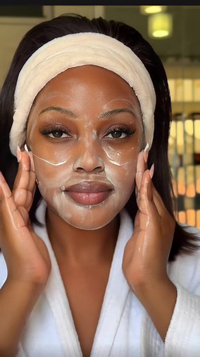 Basic Skincare Routine: Cleanser, Face Cream, Sunscreen