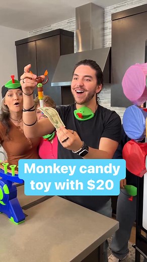 Frog mask air ball #familygames | Grandma's World