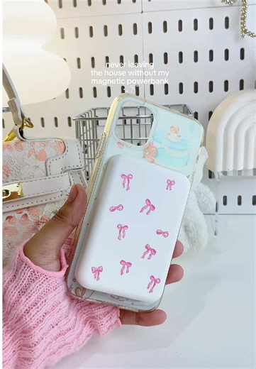 Magnetic Mini Power Bank for Convenient Charging