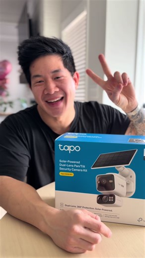 Buscando mejorar la seguridad en casa, nos encontramos con la cámara de @tapo.us 📹 Es 360 y hasta tiene un panel solar; perfecta para exteriores. 🤩 Tap en el carrito naranja para que obtengan la suya😎 #tapo #securitycamera #Livewhatmatters #Tapolife