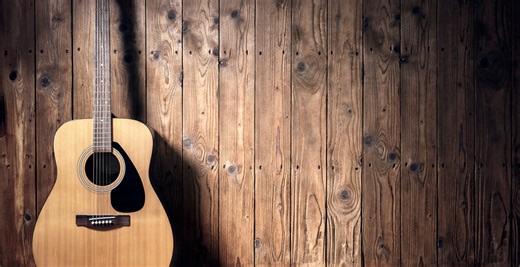 Country Singer Pauses Tour to Seek Out Professional Help: "Easy to Get Lost in This World"