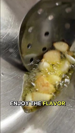 How to make a quick Garlic Oil #fodmapdiet #fodmaps