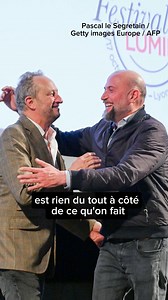 Retrouvez les confidences de Benoît Poelvoorde, acteur et scénariste belge, à la veille de la sortie en salle de son nouveau film "L'art d'être heureux". Il est notamment revenu sur sa relation avec François Damiens. Sudradio.fr | Sud Radio