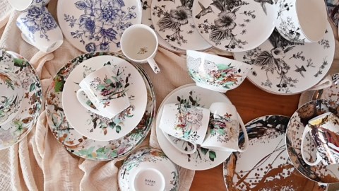 Bone China Dinnerware Set for 4, 16 Pc Round Dinner Set with Mugs - Porcelain and Microwave Safe - KOKEN