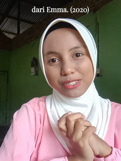 Mastering the British Accent with Millie Bobby Brown