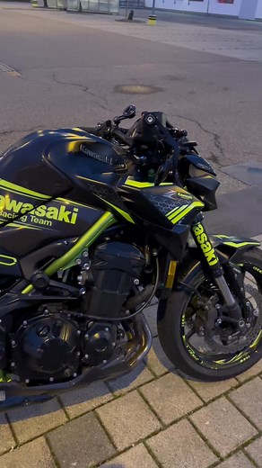 Custom Modified Kawasaki Z900 Soundcheck | MDesignMotorsport
