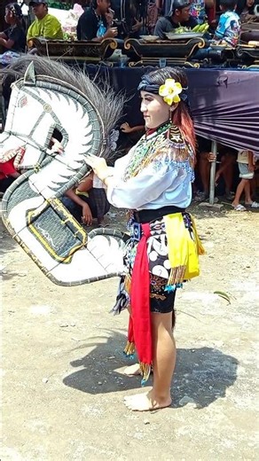 Bella Kartika jaran kepang SWB #jaranan