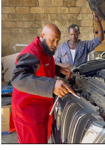 @officialmohagrafix is the latest in our customer visit segment, our team spent a day with him at his garages and here’s the part 1 of the interview #customertestimonials #clientreview #amexautoparts #autogarage