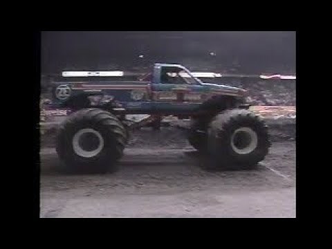 Classic Monster Trucks - 1990 USHRA WORLD FINALS Rosemont, IL - Chicago