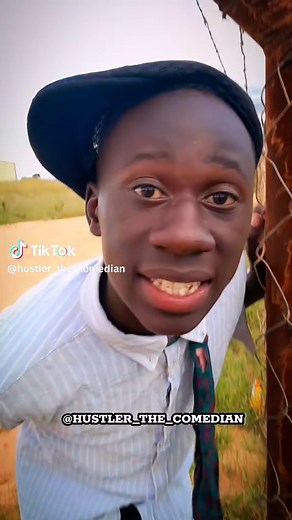 Women Comedians in Makeup Comedy Skits