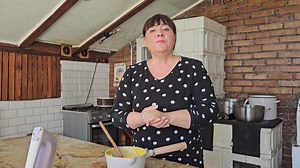 140K views · 3.7K reactions | Rulada mea de primavara: rulada cu crema de vanilie, frisca si capsuni. Imprumuta-l pe Dumnezeu! El nu va ramane dator niciodata! | Gătind cu chef Marcela | Facebook