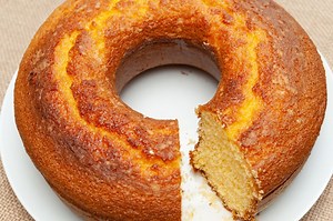 Receita de Bolo de fubá simples, enviada por juliana inacio de miranda - TudoGostoso