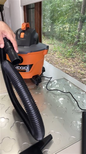 Watch "Must Watch" RIDGID 6-Gal. Wet Dry Shop Vacuum on Amazon Live