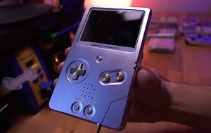 Game Boy Advance SP mod takes out the hinge for a more classic Game Boy feel