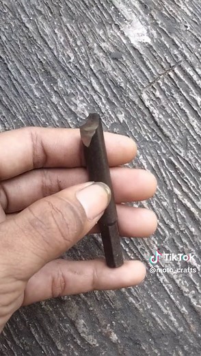 Are you having trouble removing the bolt???, check out this clever method!!!