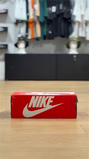 La Grande Avenue on Instagram: "🔥 Nike Air Max Plus Obsidian 🔥 ✔️ Commande client Modèle iconique au design puissant et au confort inégalé. 👉 Disponible sur commande 📦 📍84 rue Jules Auber, 97400 Saint-Denis 📞 06 93 51 14 18 #lagrandeavenue #airmaxplus #nikesneakers #sneakeraddict #commandeclient"