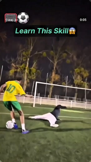 AMAZING FOOTBALL SKILL TUTORIAL FOR BEGINNERS #proskills #footballchallenge #matchskills