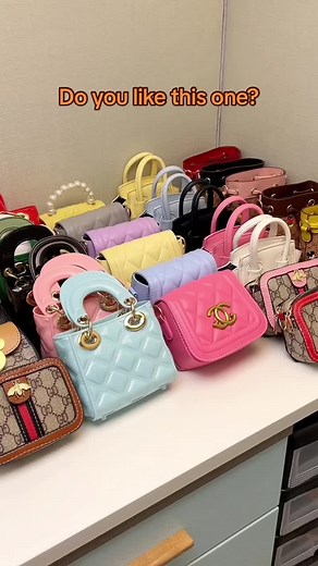 #selfdefense #selfdefensekeychain #selfdefence #keychain #keychains #foryou #fyp #asmr #asmrsounds #selfdefenseforwomen #selfdefensetoolsforwomen #safety #safetyfirst #safetytips #safetykeychains