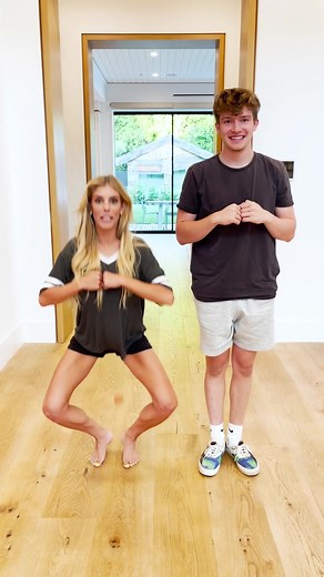 I love messing with @connorgray35. His reactions are priceless 🙌🏻 #cousins #fyp #prank