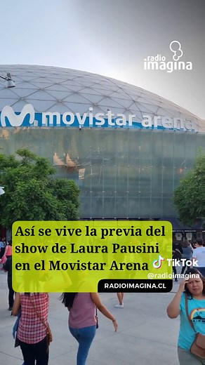 😍🎵 El equipo de #RadioImagina ya está instalado en el #MovistarArena para presenciar el primer show de #LauraPausini en Chile y así se vive el ambiente a solo minutos de que comience su concierto.