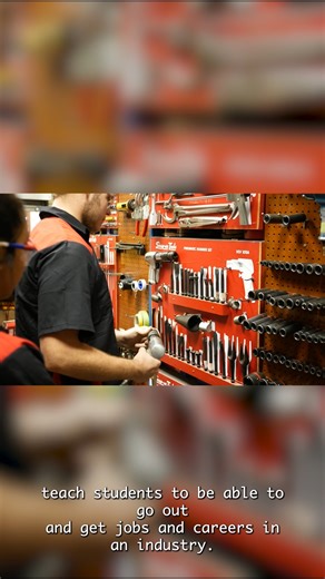 🛻 EDUCATION IN AN "AUTO-SHOP" In Clovis Unified, we focus on academics, and we also pride ourselves on developing career-ready graduates who have both the knowledge and "soft skills" (like reliability and good character) to thrive in a work environment. Our Career Technical Education (CTE) courses do just that - put students into classrooms designed to mimic real-world career paths and prepare them for their next steps after graduation. Hear from two graduates whose time in the CTE Heavy Medium