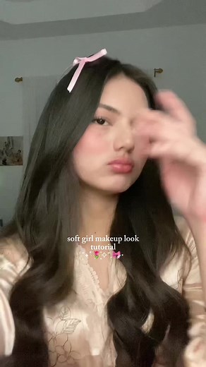 Coquette Makeup: Embrace the Soft Girlie Era