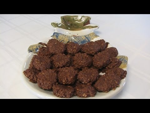 No Bake Chocolate Oatmeal Cookies -- Lynn's Recipes