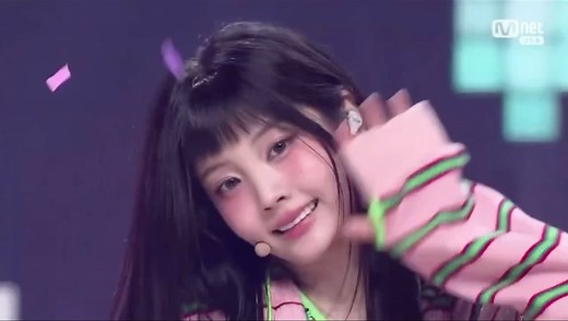 【魅上刘海禧直拍】这个舞...？怎么能跳的如此…【李沅禧wonhee】【ILLIT】【jellyous】