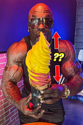 5.7M views · 27K reactions | HOW TO MAKE BUBBLE WAFFLE CONE ICE CREAM  Special Thanks: Wafflecomb #icecream #food #desert | Kali Muscle | Facebook