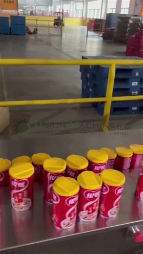 Shrink film packing machine #shrinkwrappingmachine #shrinkwrapping #HeatShrinkMachine #SleeveWrapper