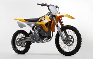 Watch the Alta Motors RedShift MX Having Electric Dirt Track Fun