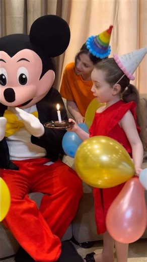 We celebrated Mickey's birthday 🎁😍