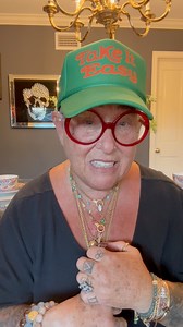 Please allow yourself to feel whatever feelings are coming up for you don’t suppress them and just tell yourself you’re fine because you’re out of alignment sit feel it process it and then you get to move through it to the positive but you can’t keep stuffing what you’re feeling because you have to feel it in order to heal it #explorepage | Tha Muscle Whisperer