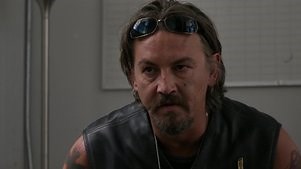 Sons of Anarchy: Season 2 Episode 11 Service