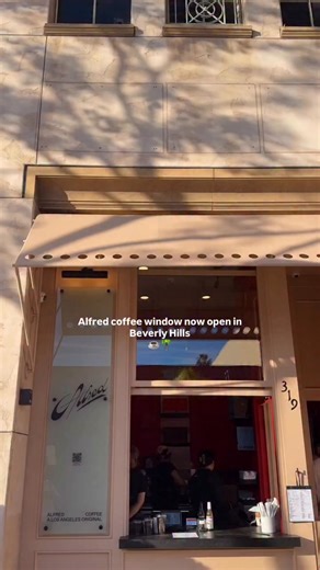 The Alfred window has officially arrived in Beverly Hills. ☕✨ We celebrated the grand opening this morning with a joyful ribbon cutting alongside the Alfred team. This new walk up concept brings their expertly crafted drinks and treats to Canon Drive in a fun and convenient way. It is always exciting to welcome new concepts that add energy, creativity, and great experiences to our local business community. Be sure to stop by and check it out. 📍 319 N Canon Drive, Beverly Hills #NowBH #Alfred #B