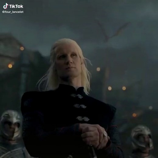 my girl🛐 #houseofthedragon #daemontargaryen #rhaenyratargaryen #домдракона #рейниратаргариен #деймонтаргариен #dragon #crash