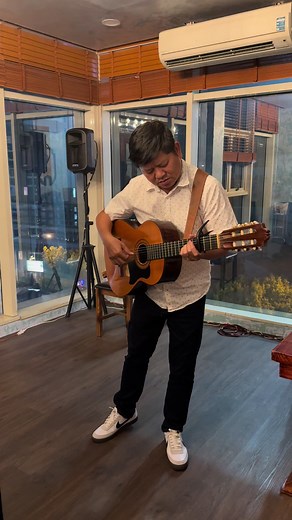 Xa Khơi Guitar Thiên Ân Bùi