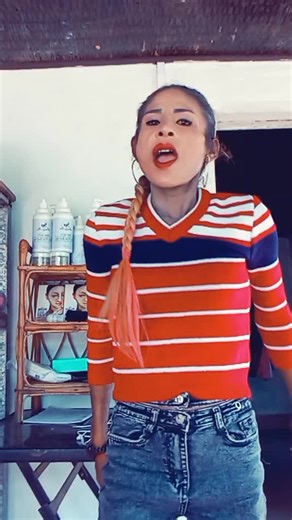 Expressive Dance Movements with Sign Language Elements