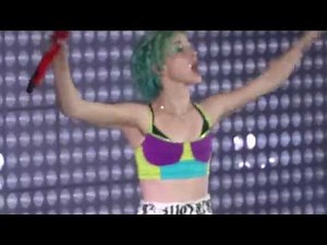 Paramore - "That's What You Get" (Live in Irvine 8-16-14)