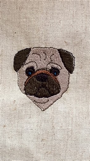 spicymoon on Instagram: "まずはパグ男の子のお顔の試し縫い🧵🪡✨ さてこれから本縫いです💪😊 #パグ #pug #charm #マスコット #embroidery"