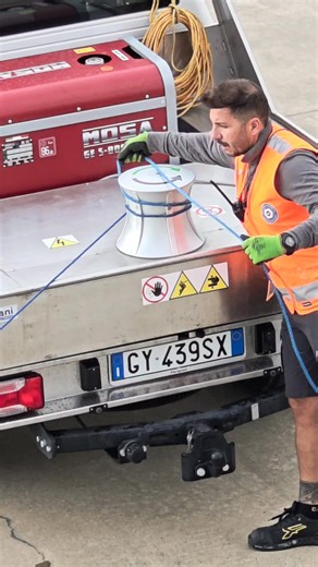 356K views · 1.4K reactions | Work smart, not hard  Generator in the truck = power anywhere, anytime ready for smooth mooring opration ⚡ #WorkSmartNotHard #Longshoreman #DockWorker #Maritime #MooringOperations #HarborLife #PortLife #ShippingIndustry #DockLife #MaritimeIndustry #Stevedore #PortWorker #Generator #WorkingOnTheDocks #BlueCollar #SeamanLife #PortOperations #ShipDocking #MaritimeJobs | marine photography | Facebook