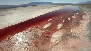 Where “Chinatown” Began: Flying Over Owens Lake During California’s Drought