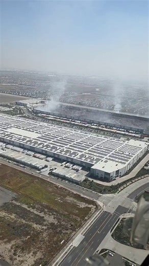 @CollinRugg Company treats workers like trash then acts shocked when the warehouse turns to ash? Play stupid games, win stupid prizes. I’m not mad at him at all. The real criminals are the ones who underpaid him for years.