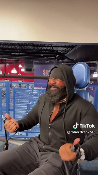 Beefy Biceps: Arm Workout for Bodybuilding Gym