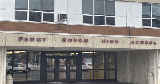 NNDSB says Parry Sound High School closed due to municipal sewage line blockage; town staff says ‘there are no issues’ with their collection system