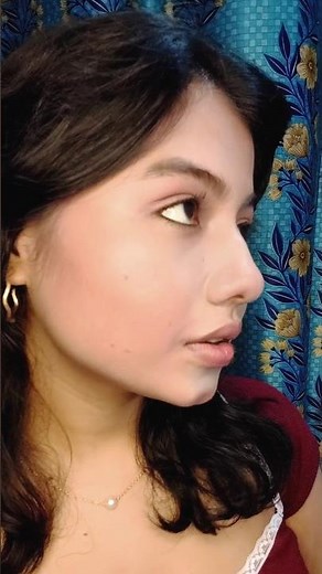 Crazy makeup technique 🫡.