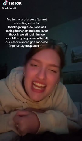 College Class Attendance During Thanksgiving Break