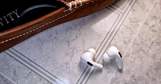 6 Simple Tips to Keep Your AirPods From Falling Out